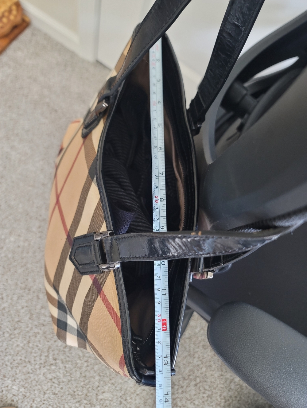 Burberry Black Patent Leather Supernova Check Coated Canvas Tote Bag - Picture 12 of 16